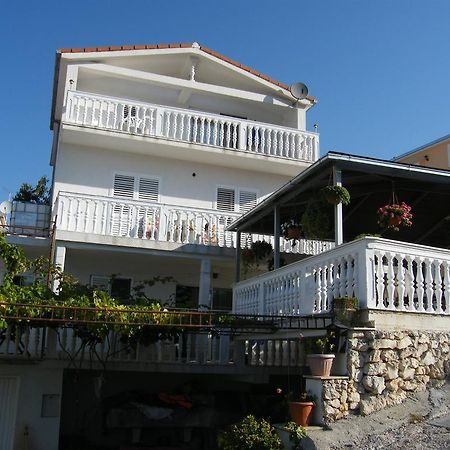 Apartments Zdenka Marina Exterior photo